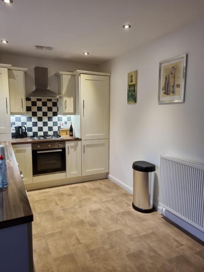 Modern 3 Bedroom Semi Detached Home Limavady Extérieur photo