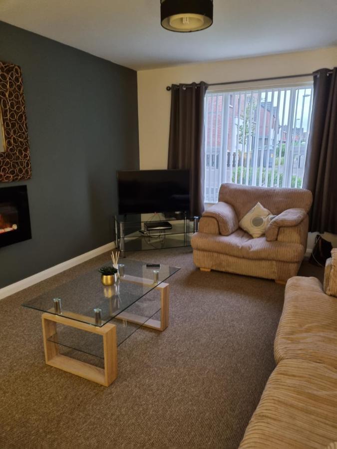 Modern 3 Bedroom Semi Detached Home Limavady Extérieur photo